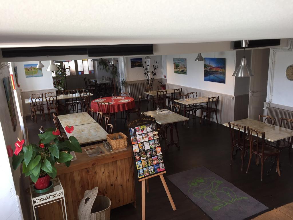 Hotel Saint Pierre Les Sauvages  Eksteriør billede